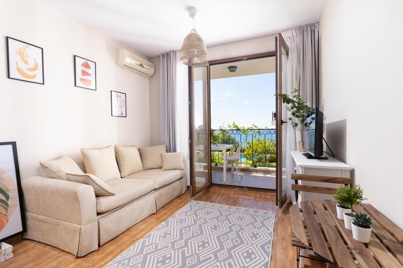 Royal Bay Apartments With Self Check-In Sveti Vlas Exterior photo