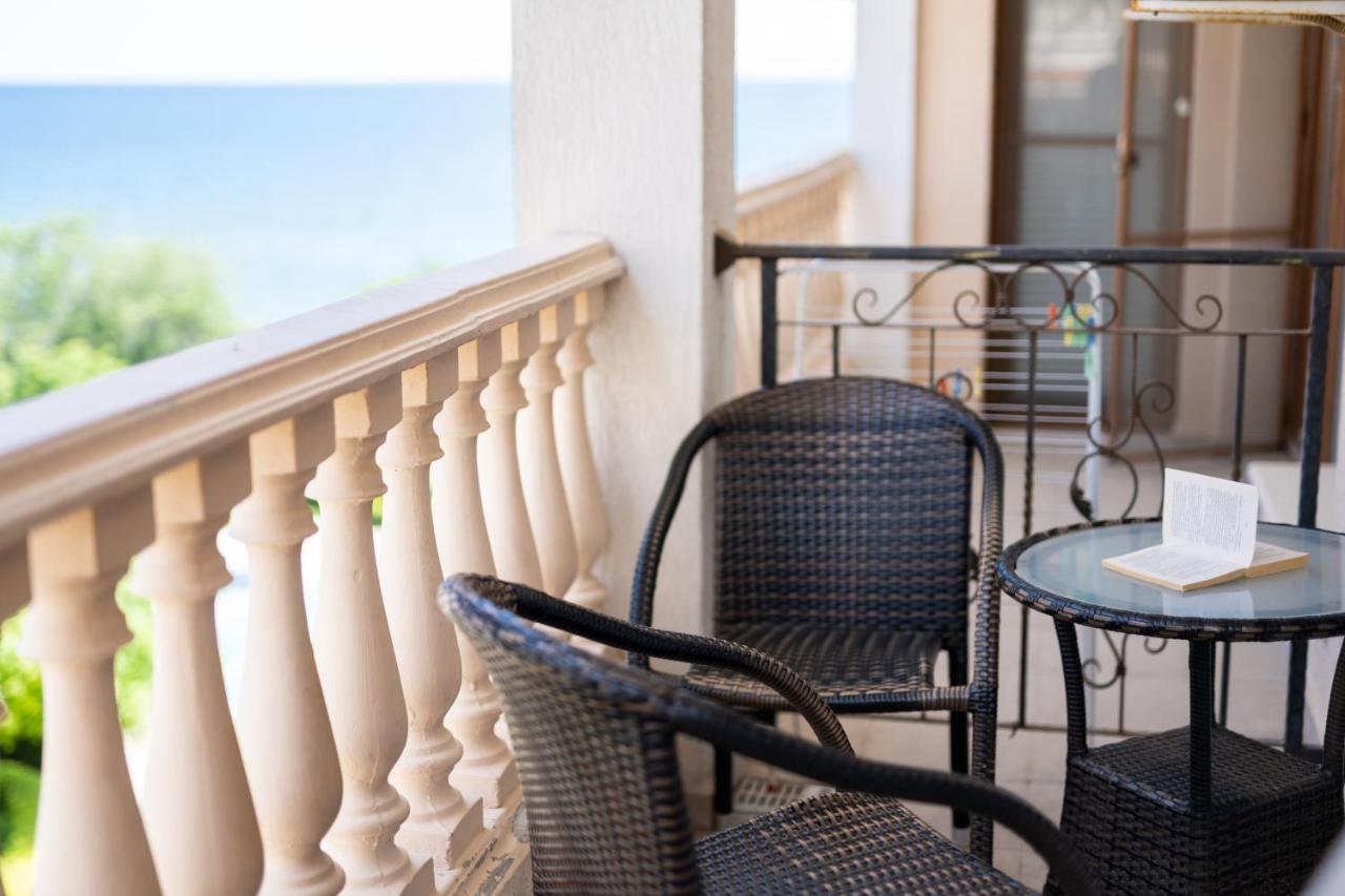 Royal Bay Apartments With Self Check-In Sveti Vlas Exterior photo
