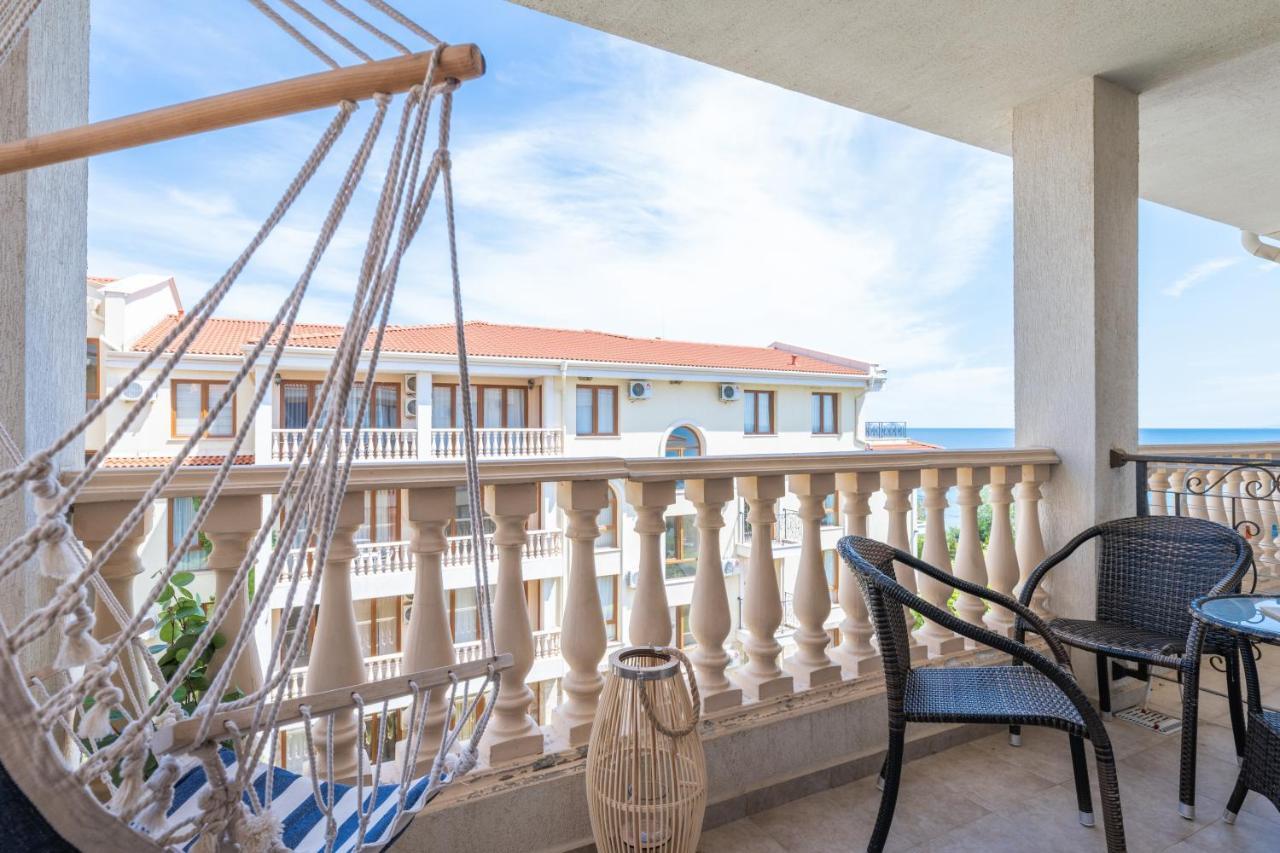 Royal Bay Apartments With Self Check-In Sveti Vlas Exterior photo